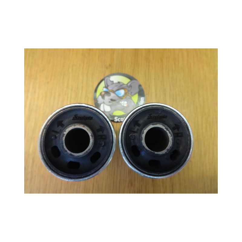 Kit de 2 silentblocs Lambretta Serie 3 type TV, Special, SX, GP/DL - BGM