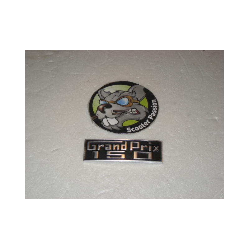 Emblème 150 grand prix tabier de lambretta gp dl chez scooter passion